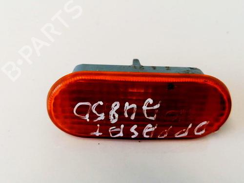 right-side-indicator-vw-passat-b5-variant-3b5-1997-1998-1999-2000-2001-35634461 main image