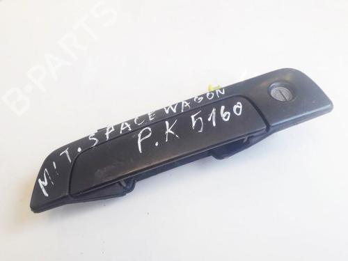 front-left-exterior-door-handle-mitsubishi-space-wagon-n9_w-n8_w-1998-1999-2000-2001-2002-2003-2004-35859457 main image