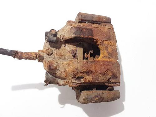 Used Right rear brake caliper Right rear brake caliper BMW 7 (E38) 730 i, iL (218 hp) 35460284 35460284