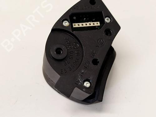 Used Steering wheel controls Steering wheel controls 34741433 34741433