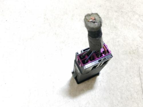 Warning switch VW PASSAT B5 Variant (3B5) 1.9 TDI | BP35869837I22 - Image 2