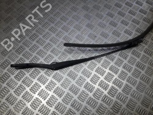 Used Front windshield wiper arm Front windshield wiper arm TOYOTA PICNIC (_XM1_) 2.2 D (CMX10_, CXM10G) (90 hp) 33502581 33502581