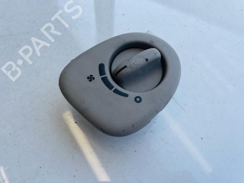 Used Climate control Climate control PLYMOUTH VOYAGER / GRAND VOYAGER 3.3 i (158 hp) 35500915 35500915