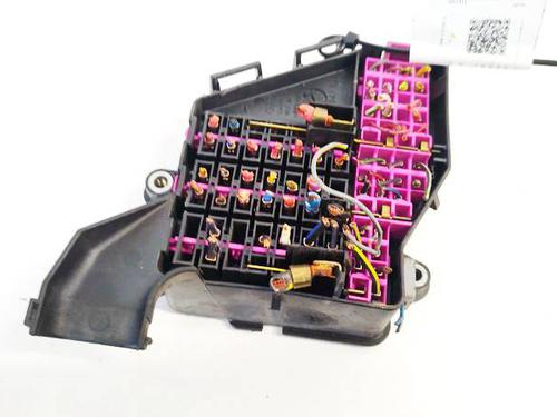 Fuse box AUDI A6 C5 (4B2, 4B4) 2.4 | BP33488165E1 - Image 2