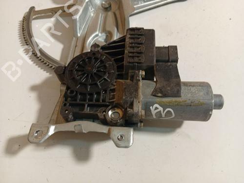 Used Right front window motor Right front window motor 37227300 37227300