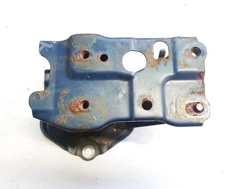 Used Rear bumper bracket Rear bumper bracket TOYOTA AURIS (_E15_) 2.0 D-4D (ADE150_, ADE150R) (126 hp) 40485833 40485833