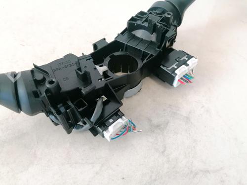 Warning switch TOYOTA RAV 4 III (_A3_) 2.2 D 4WD (ALA30_, ALA30R) | BP35536041I22 - Image 2