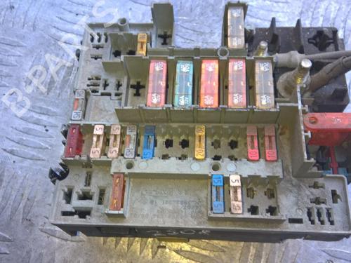 Used Fuse box Fuse box CITROËN BERLINGO / BERLINGO FIRST MPV (MF_, GJK_, GFK_) 1.9 D (MFDJY) (68 hp) 33531332 33531332