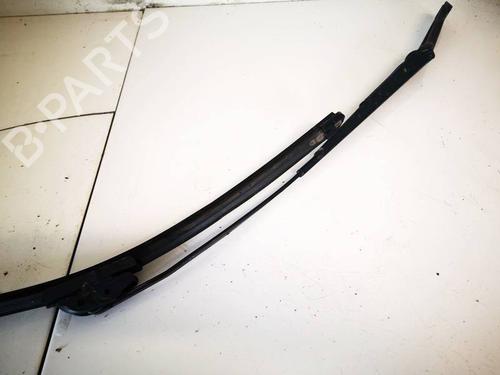Used Front windshield wiper arm Front windshield wiper arm 32585067 32585067