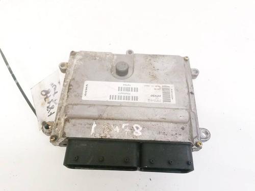 Used Engine control unit (ECU) Engine control unit (ECU) VOLVO V50 (545) 2.4 (140 hp) 32924403 32924403