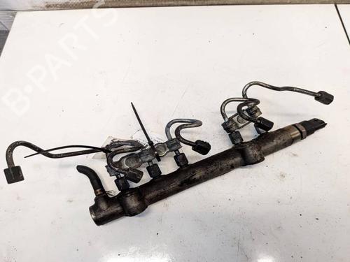 Used Injection rail Injection rail 34872076 34872076