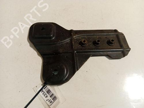 Used Support Support OPEL INSIGNIA A (G09) 2.0 CDTI (68) (131 hp) 36770640 36770640