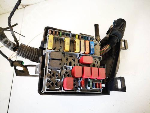 Fuse box FORD KA (RU8) 1.2 | BP32581710E1
