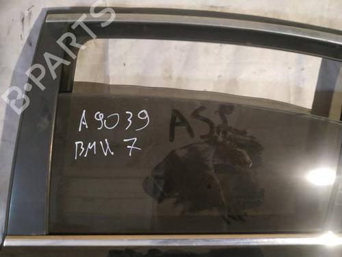 Used Rear left door window Rear left door window 35280052 35280052