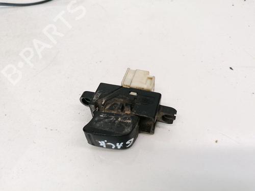 Used Switch Switch NISSAN ALMERA TINO (V10) 2.2 dCi (115 hp) 32907380 32907380