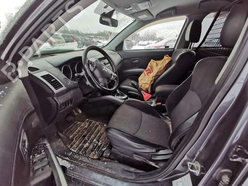 Engine mount MITSUBISHI OUTLANDER II (CW_W) 2.2 DI-D 4WD | BP32537621M89 