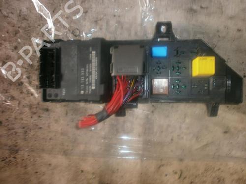 fuse-box-opel-vectra-c-z02-2002-2003-2004-2005-2006-2007-2008-2009-33479532 main image