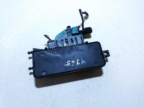 Used ECU airbags ECU airbags BMW 4 Coupe (F32, F82) 420 d (190 hp) 33515580 33515580