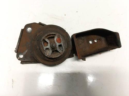 Used Engine mount Engine mount VW SHARAN (7M8, 7M9, 7M6) 1.9 TDI (110 hp) 32568579 32568579