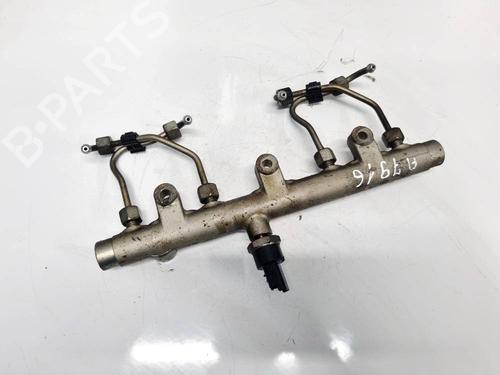 Used Injection rail Injection rail 35153120 35153120