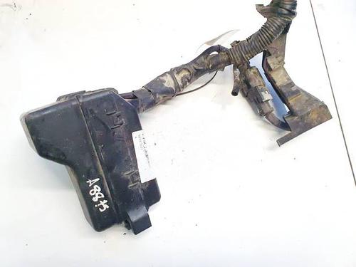 Used Fuse box Fuse box 32938347 32938347