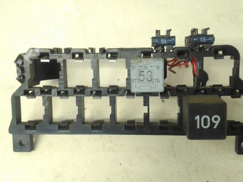 Used Fuse box Fuse box VW GOLF IV (1J1) 1.9 TDI (90 hp) 33525497 33525497