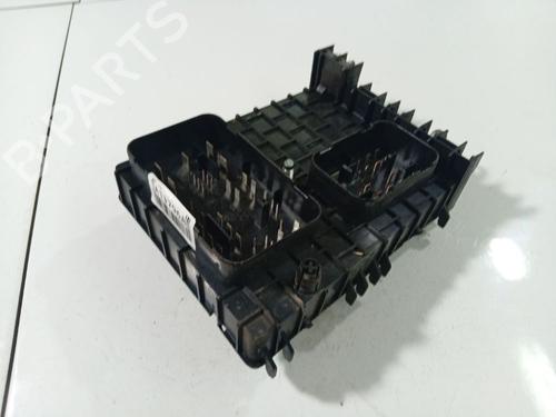 Fuse box VW GOLF V (1K1) 2.0 TDI | BP39182723E1 - Image 3