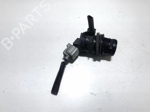 Used Washer pump Washer pump TOYOTA RAV 4 III (_A3_) 2.2 D 4WD (ALA30_, ALA30R) (136 hp) 35835507 35835507