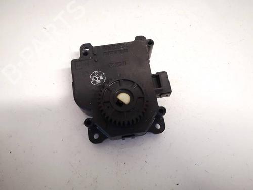 Used Electronic module LEXUS IS II (_E2_) 220d (ALE20) (177 hp) 32614405