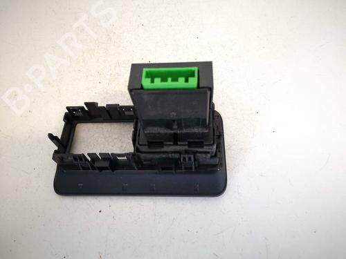 Switch LAND ROVER DISCOVERY SPORT (L550) 2.0 D 4x4 | BP35071471I30 - Image 2