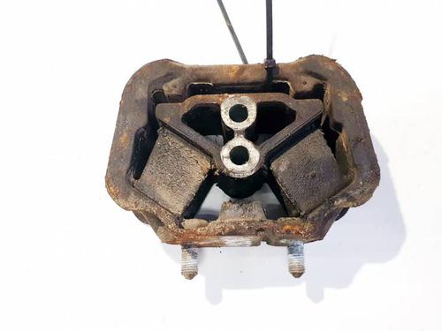Used Engine mount Engine mount OPEL ASTRA F Hatchback (T92) 1.4 i (F08, M08, F68, M68) (60 hp) 32967257 32967257