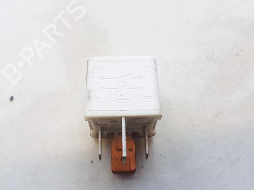 other-opel-signum-hatchback-z03-2003-2004-2005-2006-2007-2008-33108798 main image