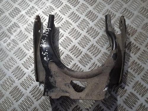 Used Right front steering knuckle Right front steering knuckle 35711111 35711111