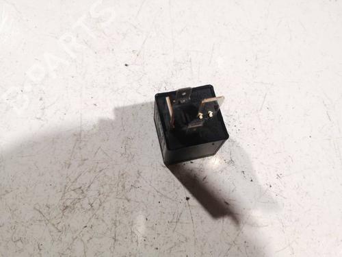 Electronic sensor SKODA SUPERB II (3T4) 1.9 TDI | BP32561399M84 - Image 2