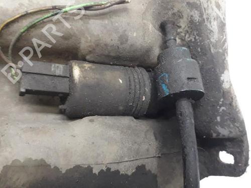 Used Washer pump Washer pump VW TRANSPORTER T4 Van (70A, 70H, 7DA, 7DH) 2.4 D (78 hp) 35851670 35851670