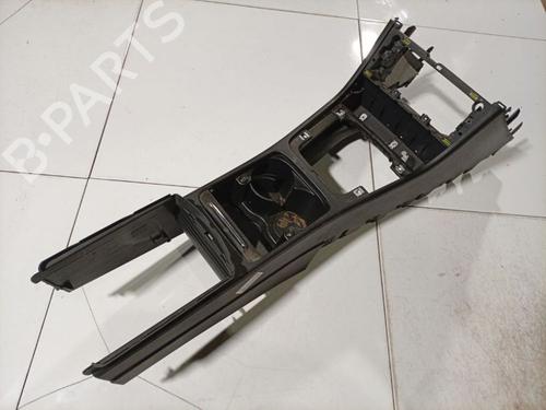 Middenconsole Middenconsole VW PASSAT B6 (3C2) 1.9 TDI (105 hp) 34750212 34750212