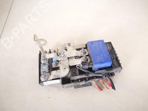 Used Fuse box Fuse box MERCEDES-BENZ B-CLASS Sports Tourer (W246, W242) B 180 CDI (246.200) (109 hp) 32953079 32953079