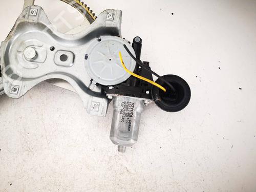 right-front-window-motor-toyota-auris-_e15_-2006-2007-2008-2009-2010-2011-2012-2013-38040014 main image