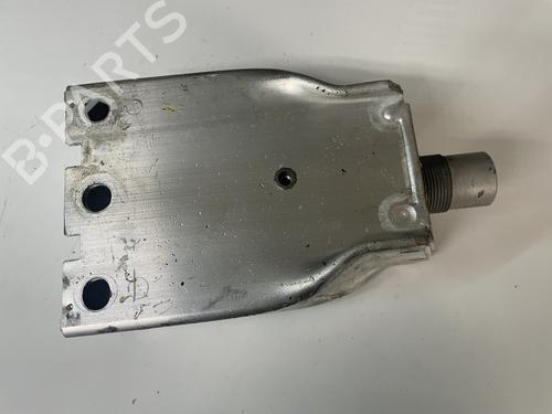 Used Front bumper bracket Front bumper bracket 35447425 35447425
