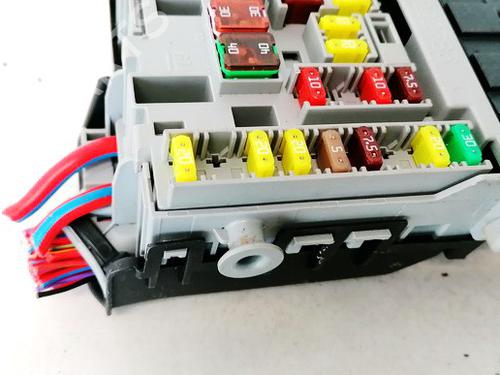 Fuse box OPEL ASTRA J (P10) 1.4 (68) | BP33067666E1 - Image 2