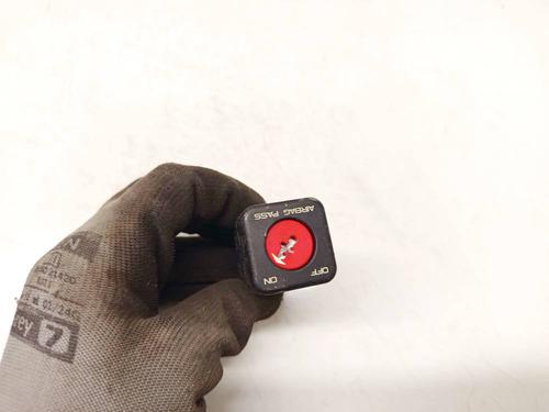 switch-citroen-c5-ii-rc_-2004-2005-2006-2007-2008-32532467 main image