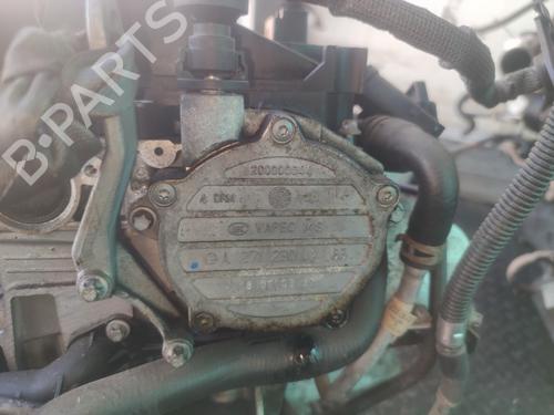 Used Vacuum pump Vacuum pump MERCEDES-BENZ C-CLASS (W203) C 180 Kompressor (203.046) (143 hp) 35629442 35629442