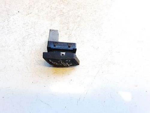 Used Switch Switch SKODA OCTAVIA II (1Z3) 2.0 TDI (140 hp) 32595399 32595399