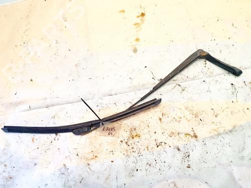 Used Front windshield wiper arm Front windshield wiper arm 32899513 32899513