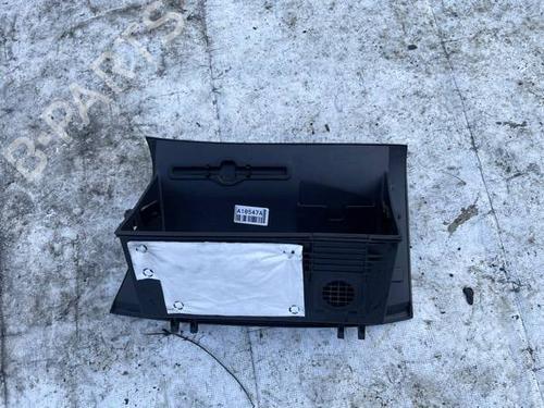 Used Glove box Glove box HYUNDAI i30 (FD) 1.6 CRDi (90 hp) 34976729 34976729