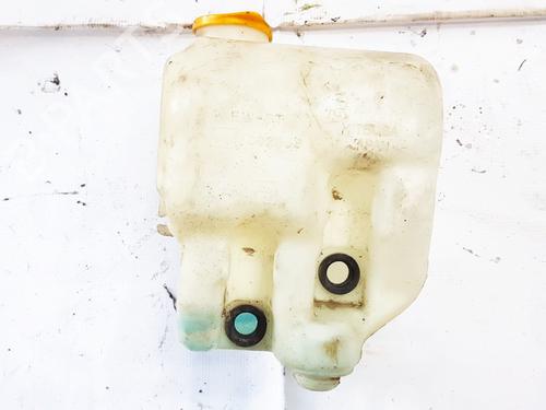 Used Windscreen washer tank Windscreen washer tank SUBARU FORESTER (SF_) 2.0 AWD (SF5) (125 hp) 35867602 35867602