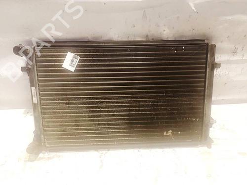 Used Water radiator Water radiator 35127875 35127875
