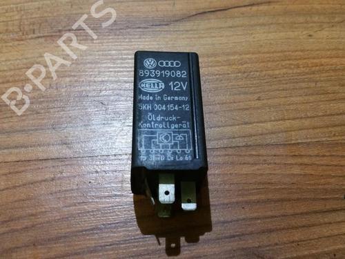Used Electronic sensor Electronic sensor AUDI 80 B3 Saloon (893, 894, 8A2) 1.6 (70 hp) 33518578 33518578