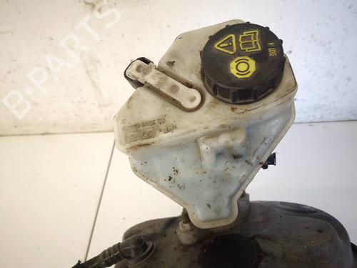 Used Brake fluid reservoir Brake fluid reservoir 34801334 34801334