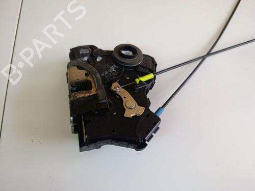 Højre fortil lås Højre fortil lås TOYOTA AVENSIS (_T25_) 2.2 D-4D (ADT251_, ADT251R) (150 hp) 37253382 37253382